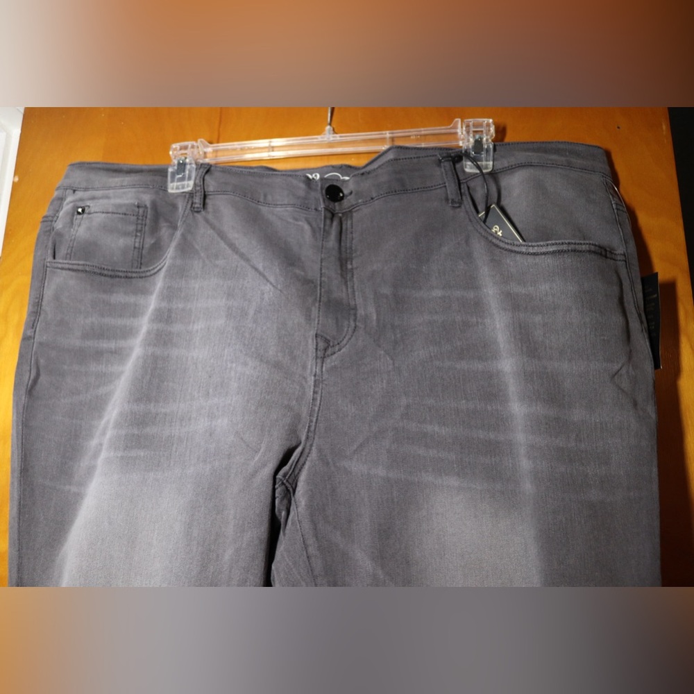 DG2 by Diane Gilman, grey stretch jeans, size 26W